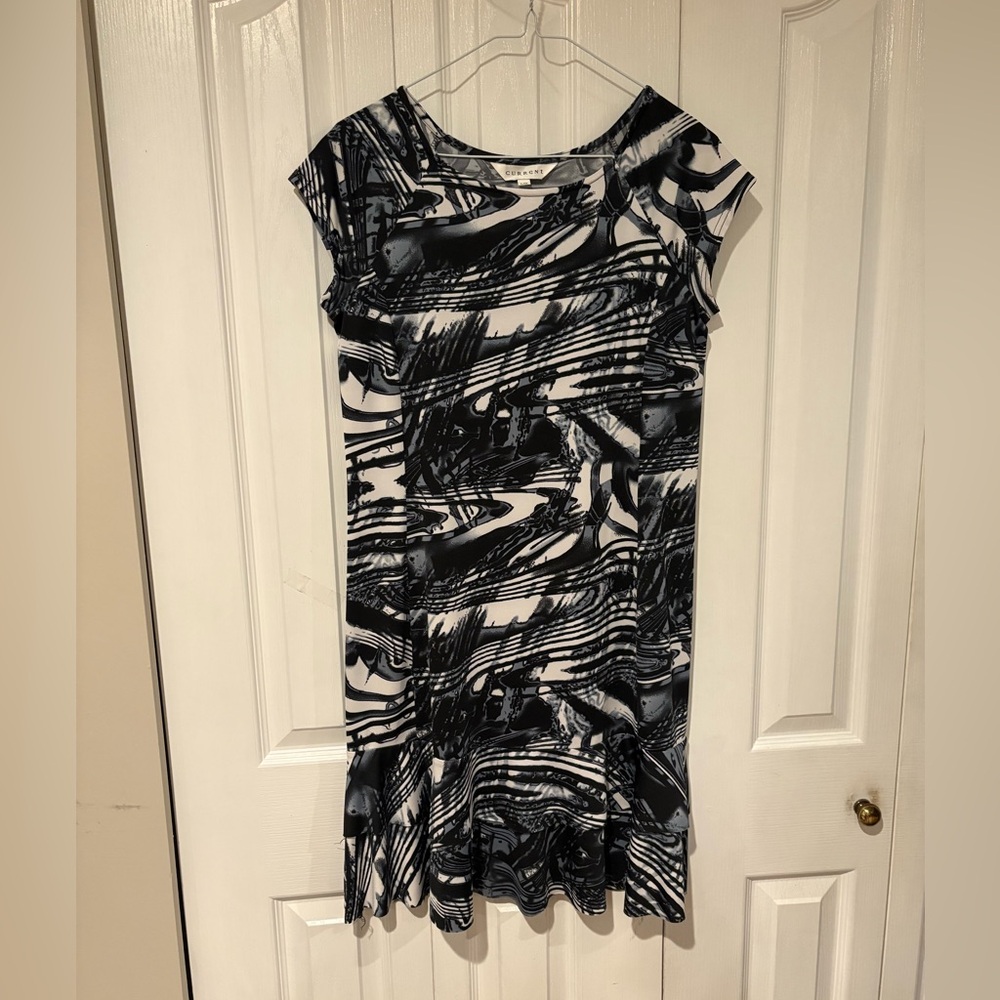Abstract Black and White Dress